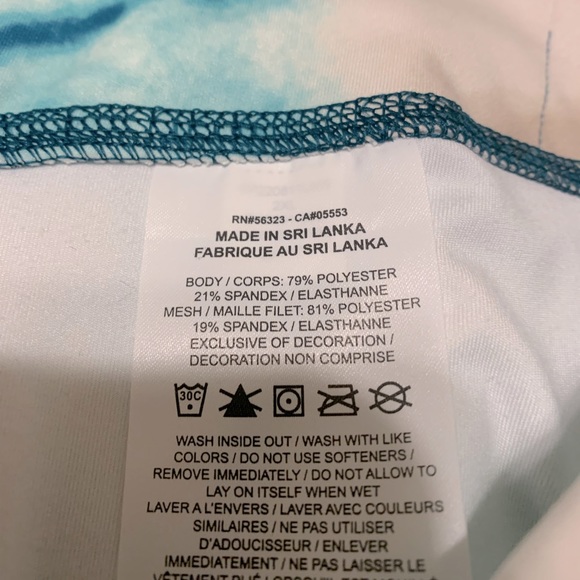 NWT Nike One Dri-fit Women’s leggings. Gorgeous tie dye print. Size XXL. - Picture 7 of 10